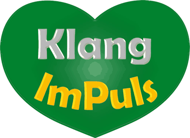 Das KlangImPuls-Logo: ein grünes Herz mit dem Schriftzug Klang in Silber und ImPuls in Gold